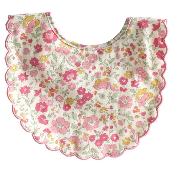 Scallop Bib - Rose Garden