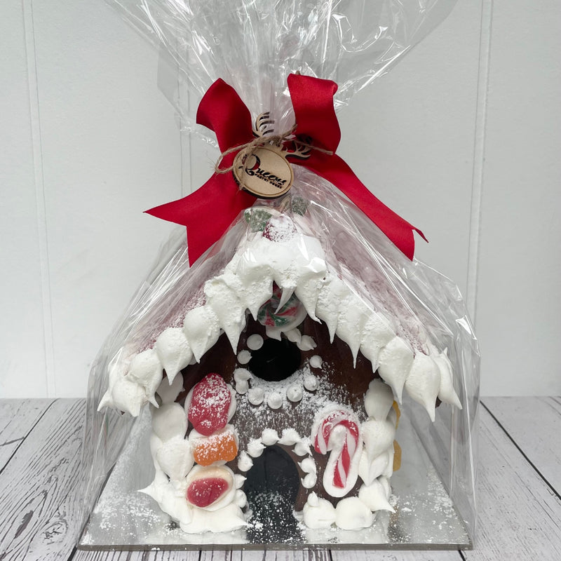 LOLLY COVERED GINGERBREAD HOUSE